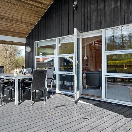 Mysigt Hem I Rudkøbing Med Kök Semesterbostad Spodsbjerg