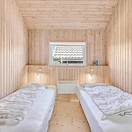 Holiday home In Rudkobing With Kitchen Spodsbjerg